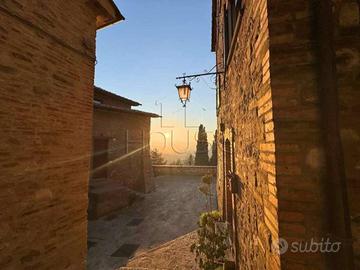 Casa indipendente di 119 m² con 4 locali a Montone
