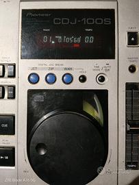 Lettori CD Pioneer CDJ-100S