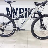 Cube AMS ZERO99 Race