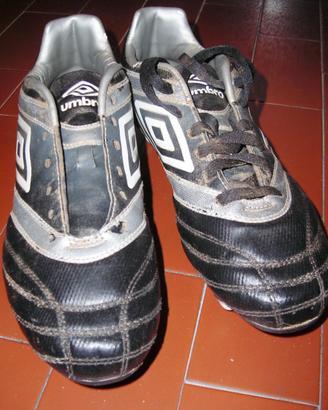 Scarpe calcio 6 tacchetti