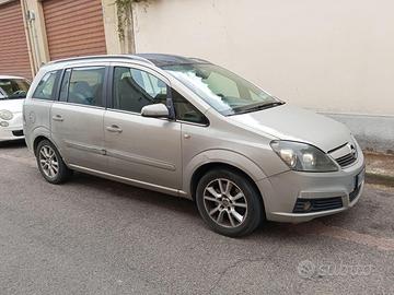 Opel Zafira Cosmo