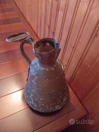 brocca d'arredamento 