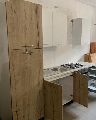 CUCINA COMPONIBILE mt 2,55 COME NUOVO