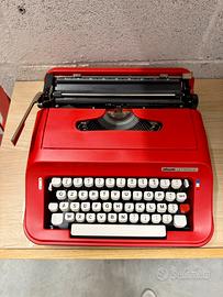 Olivetti lettera 92 rossa - macchina da scrivere