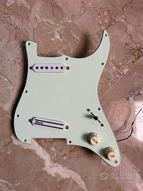 Battipenna Stratocaster Dimarzio pick-up