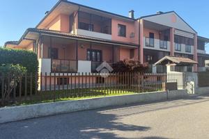 3 LOCALI A LANDRIANO