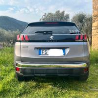 Peugeot 3008 1.5 bluehdi