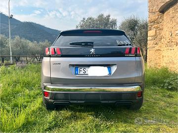 Peugeot 3008 1.5 bluehdi