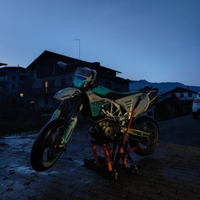 Husqvarna 701 sm petronas edition