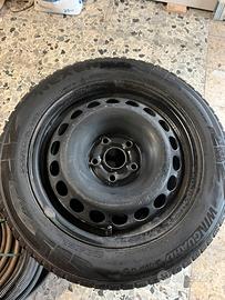 Gomme e cerchi invernali