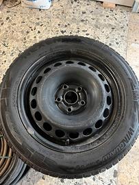 Gomme e cerchi invernali