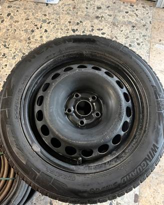 Gomme e cerchi invernali