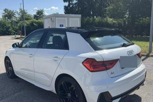 Audi A1 Sportback S line 30 TFSI S tronic