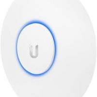 2 x Ubiquiti Networks UAP-AC-LITE