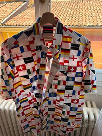 Balenciaga Camicia Stampa Bandiere — Mai Indossata