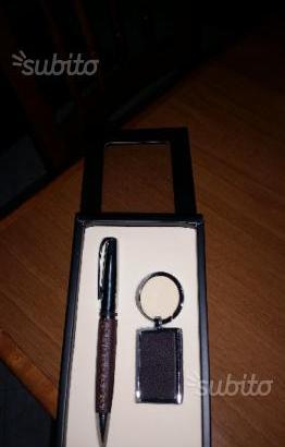 Penna e portachiavi