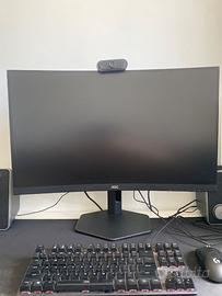 Monitor AOC CQ27G4X da 27” curvo