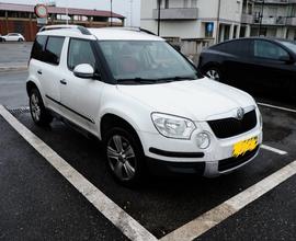 SKODA Yeti - 2012