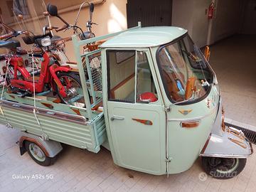 Collezione esclusiva di veicoli vintage Piaggio