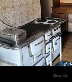 Cucina economica  a legna VESCOVI