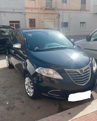 Lancia Y Gold Anno 2015 Diesel  1.3