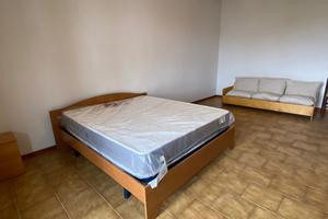 Ampia stanza zona via Taranto