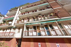 VALLORIA - TRILOCALE IN VIA SCOTTO