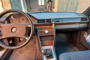 Mercedes 250d iscritta ASI