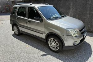 Suzuki Ignis 1.5 VVT 4x4 con Gancio Traino