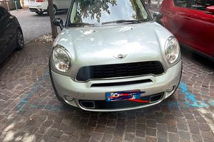 Mini Countryman sd .