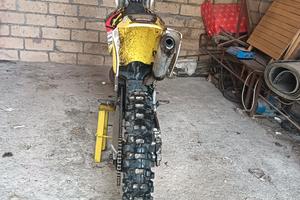 Suzuki RM 250 2t