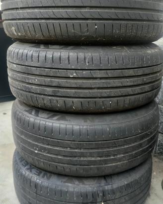4 gomme Nexen 195 55 R16 DOT fine 2020