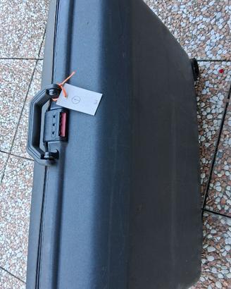 Valigie rigide Samsonite modello Oyster