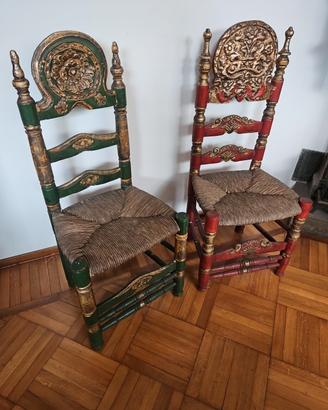 Coppia sedie vintage in legno intagliato