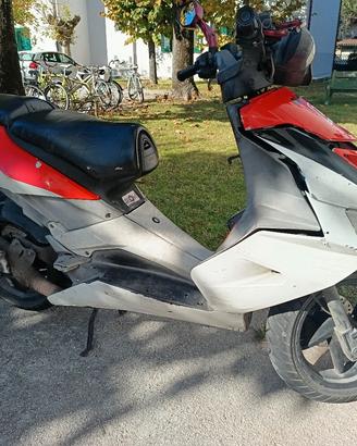 Aprilia SR 50cc  2 tempi  del 2008