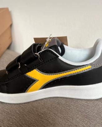 Diadora sportware lifestyle Nero e giallo