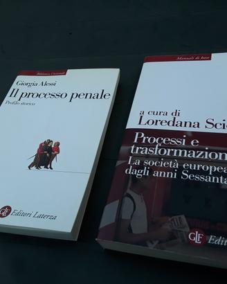 2 libri universitari come nuovi 