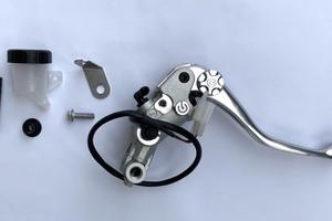 POMPA FRENO RADIALE ANTERIORE BREMBO PR15 SILVER