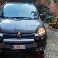Fiat panda cross 1.000 hybrid