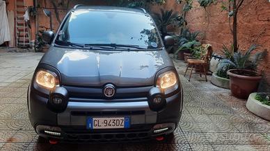 Fiat panda cross 1.000 hybrid