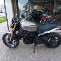 BENELLI LEONCINO 800