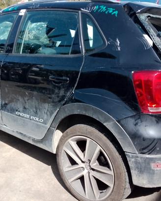 RICAMBI VOLKSWAGEN POLO CROSS 1.6 TDI 2011 CAY