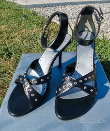 Sandali con borchie n 37