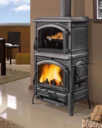 Stufa a legna con forno ISOTTA | NORDICA