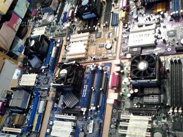 Schede madre vari socket . Vedi elenco