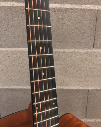 Chitarra acustica