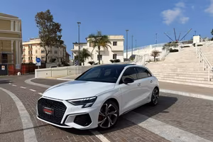 Audi A3 35 TDI S-Tronic S-line Identity Black