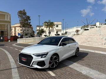 Audi A3 35 TDI S-Tronic S-line Identity Black
