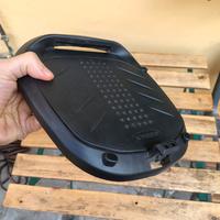 Piastra per bauletto Kymco agility 125