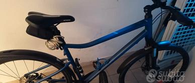 city bike nuova super accessoriata
